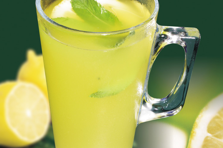 Summer beverages you can feel good about!